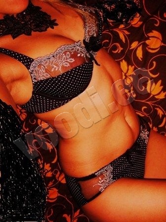 HELEN - photo