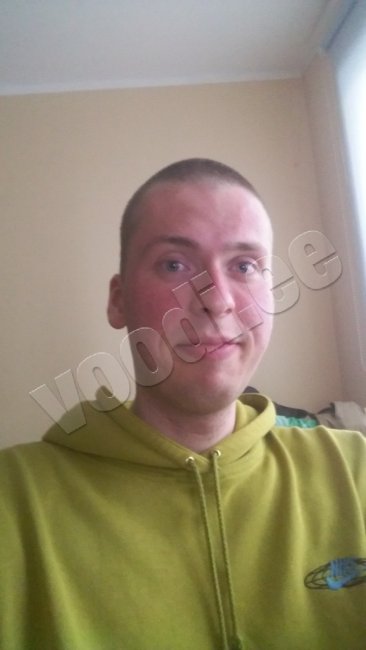 55677912 - photo