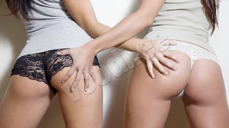 Kaks  neiut - photo