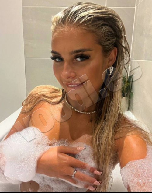 Lilly  Dalton - foto