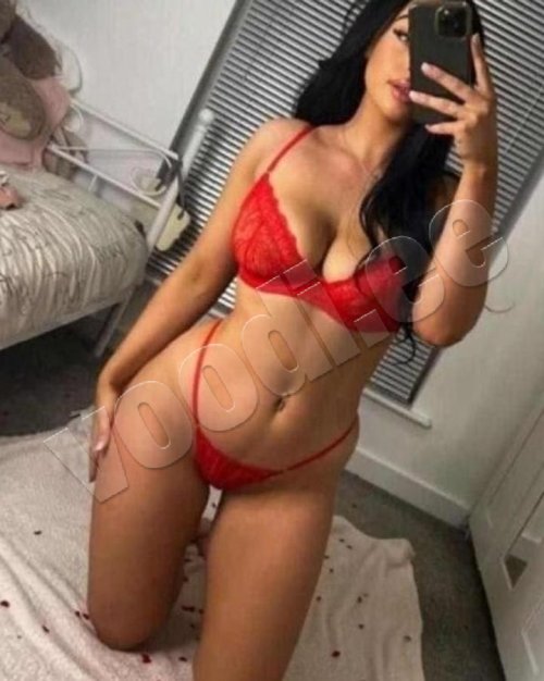 Eva  only  whatsapp   - kuva