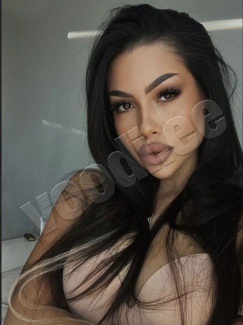 Corina - photo