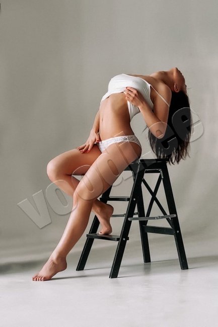 Karina   - photo