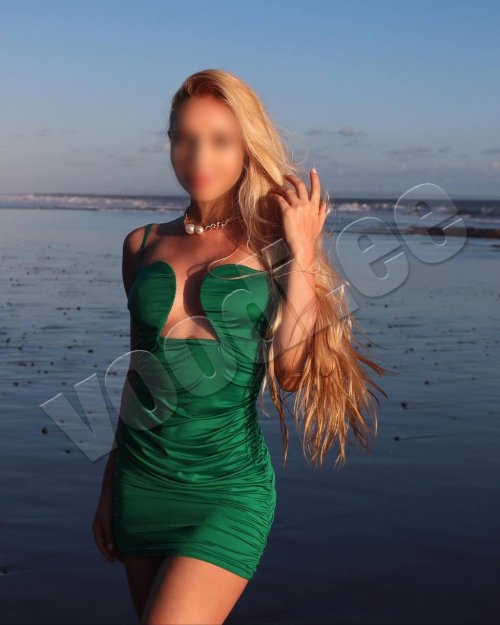BLONDE  EXCLUDIVE  NIKOLA - photo