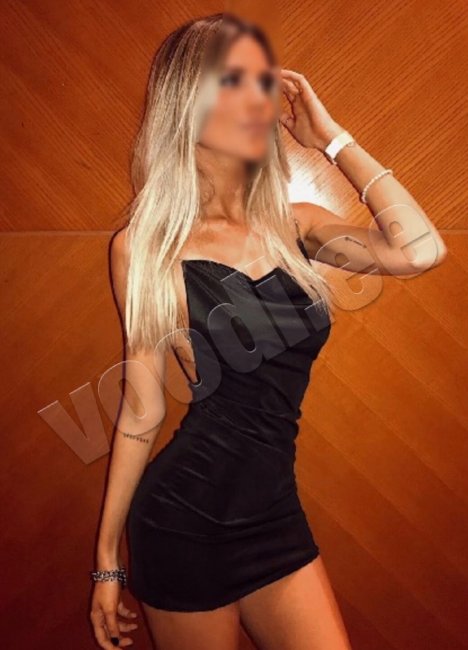 MARIA - photo
