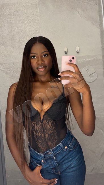 Jazmin~  young  ebony   - foto