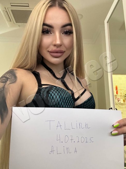 CUTE  BLONDIE  ALINA   - foto