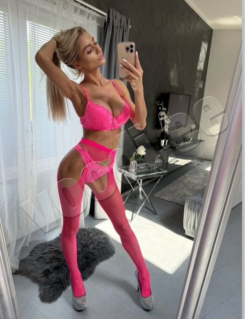 SARAH - foto