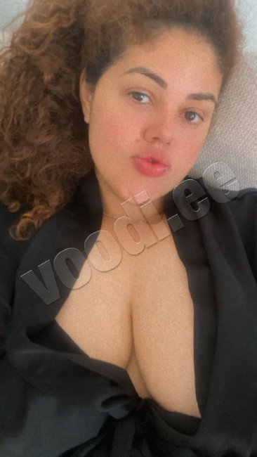 Lolla  Brasiilia  suhuvõtmise  k - foto
