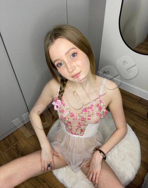 Maya   - photo