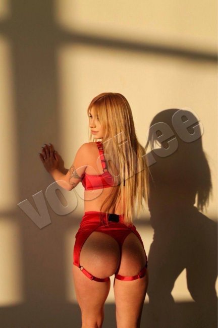 Lia - photo