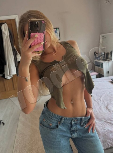 Alesya - foto