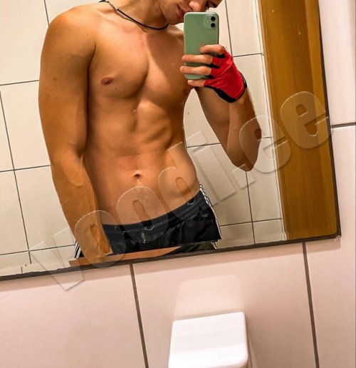 Alex - photo