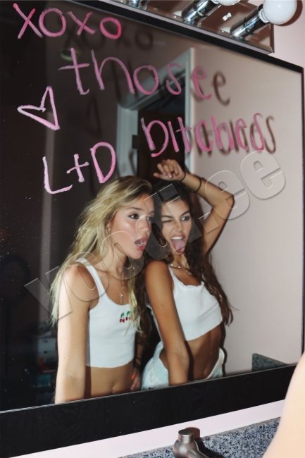 2  GIRLS  PARTY  SERVICE  TALLIN - foto