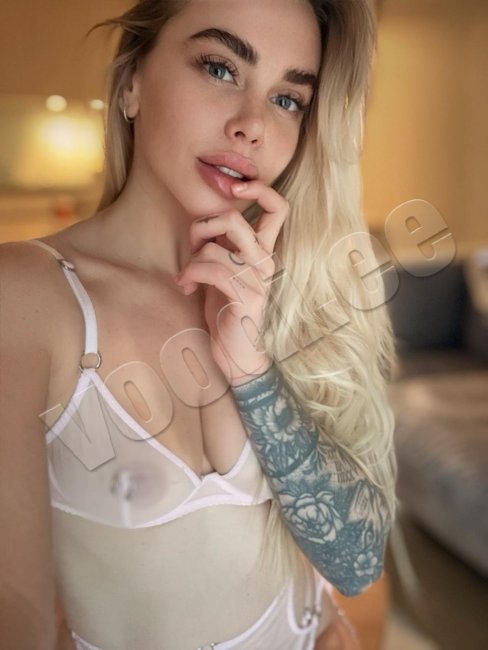 HelenA - photo