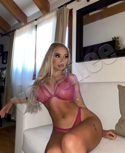BELLA❤️ - photo