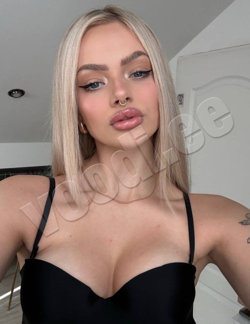 Angelina - foto