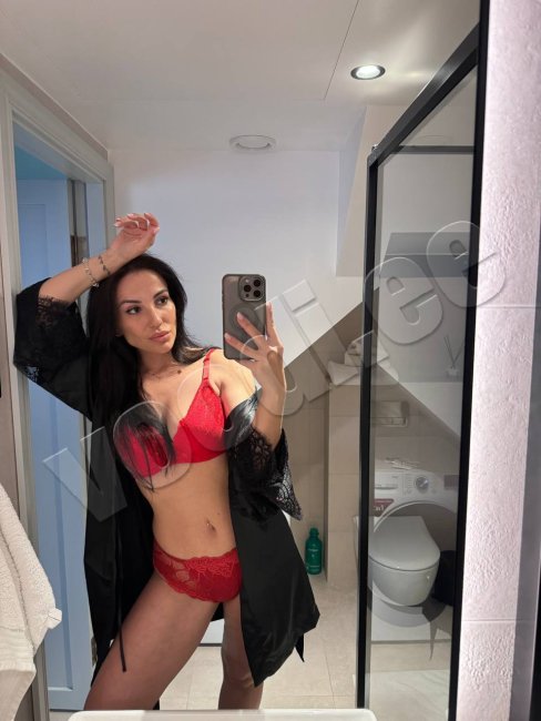 Katie - photo