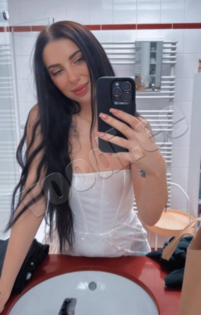 Karina - photo