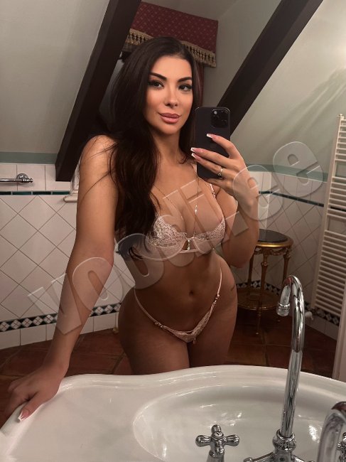 Claudia   - foto