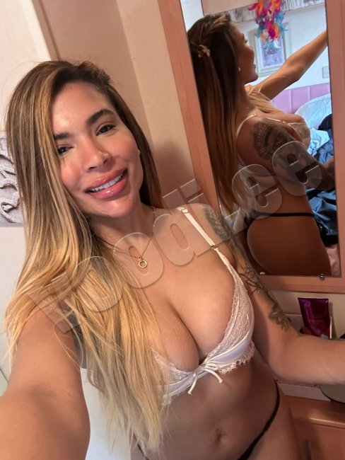 Jade  moncler   - foto