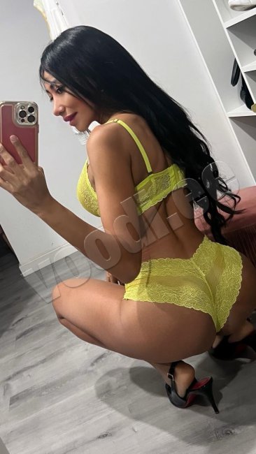 Sara   - foto