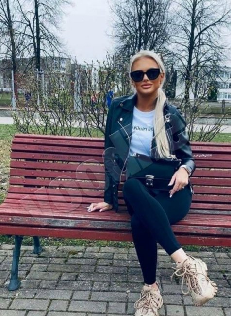 Tulen  külla   - foto